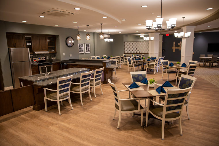 assisted living facilities dining